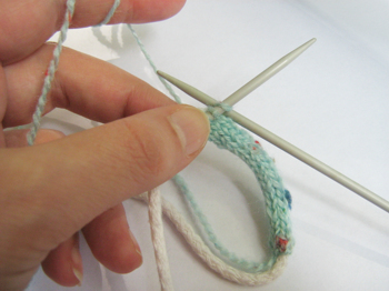 unikatissima Clothesline Knitting
